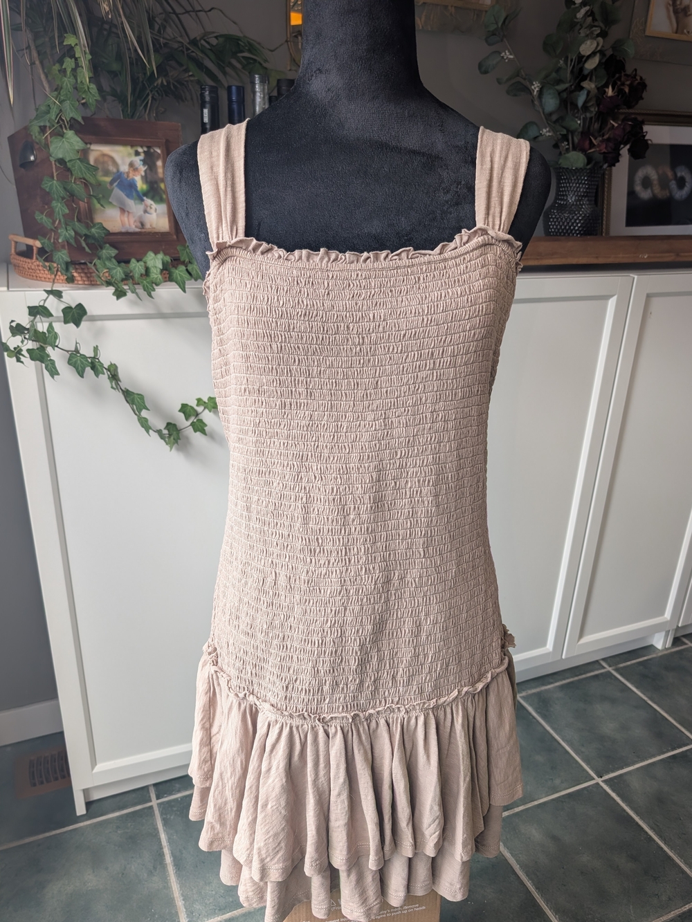 Nwt American Eagle Outfitters Beige Smocked Ruffle Mini Dress
